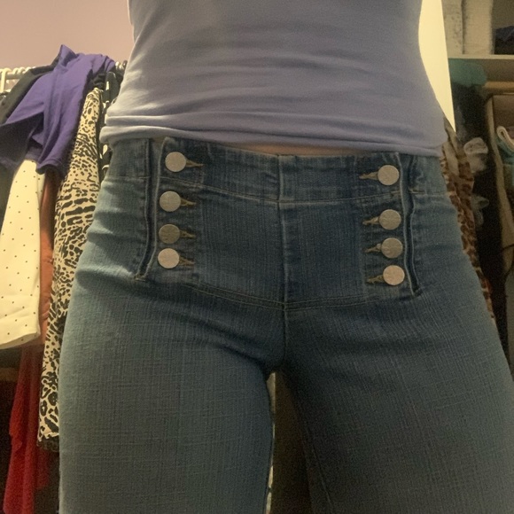 yonique Denim - Younique size 7 super fare jeans . 70’s to the max